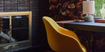 9 Stylish Height-Adjustable Desks We Stand Behind (2026)
