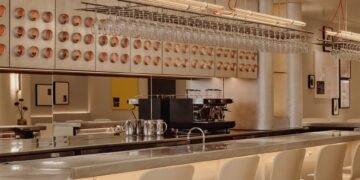 Atelier Zébulon Perron draws on metabolism for Montreal bistro