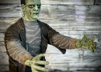 Aurora’s “Big Three” Monster Models: What Frankenstein, Dracula, and the Wolf Man Are Worth