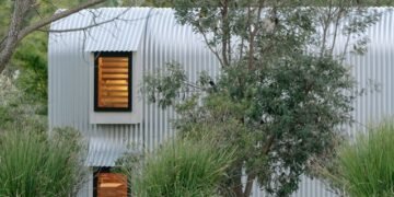 Casa Manyana by Adriano Pupilli Architects