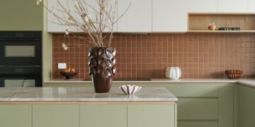 How This Renovated Home Kept Its Victorian Soul