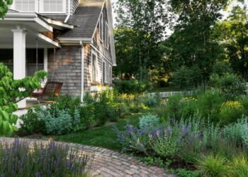 ‘The Garden Brought Me Back to Life’: A Revitalized Yard for a Sag Harbor Couple