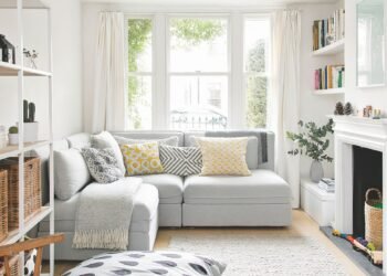 When will I receive my £100 household energy payment?