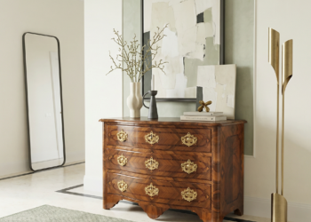 Why the Best Interiors Don’t Match: How to Mix Antique and Modern Furniture